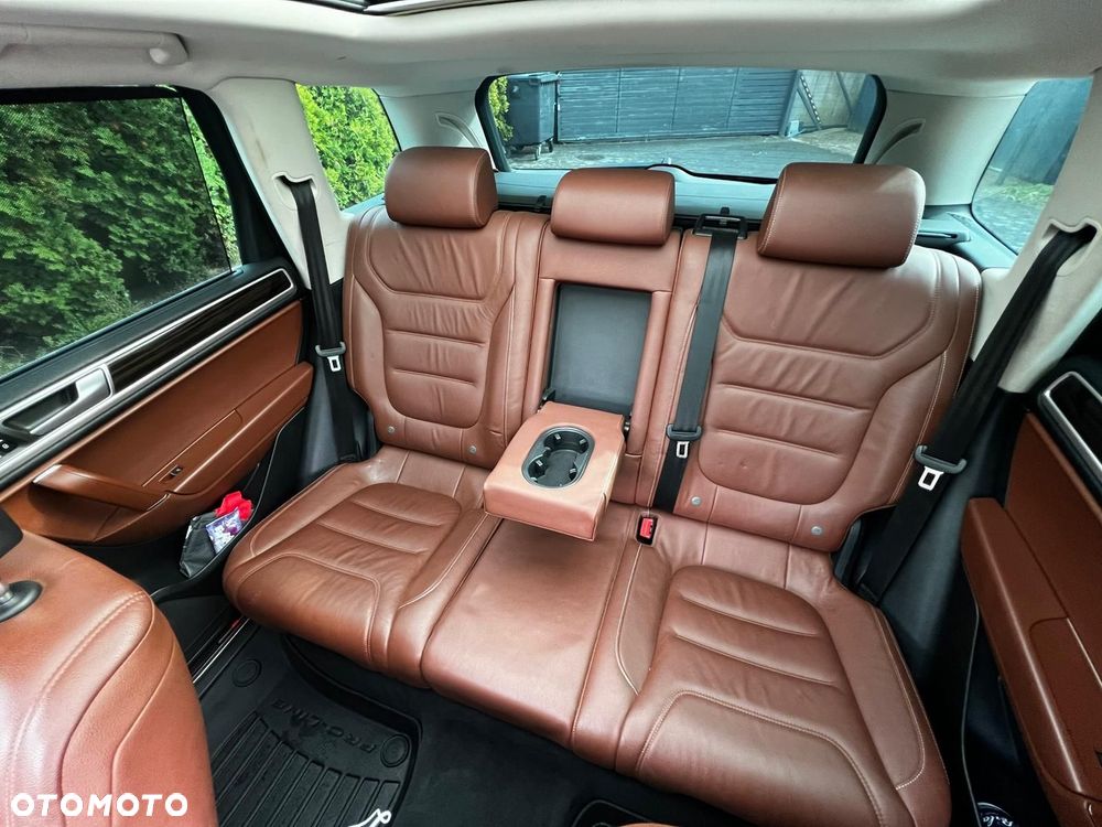 Volkswagen Touareg 3.0 V6 TDI BMT R-Style - 7
