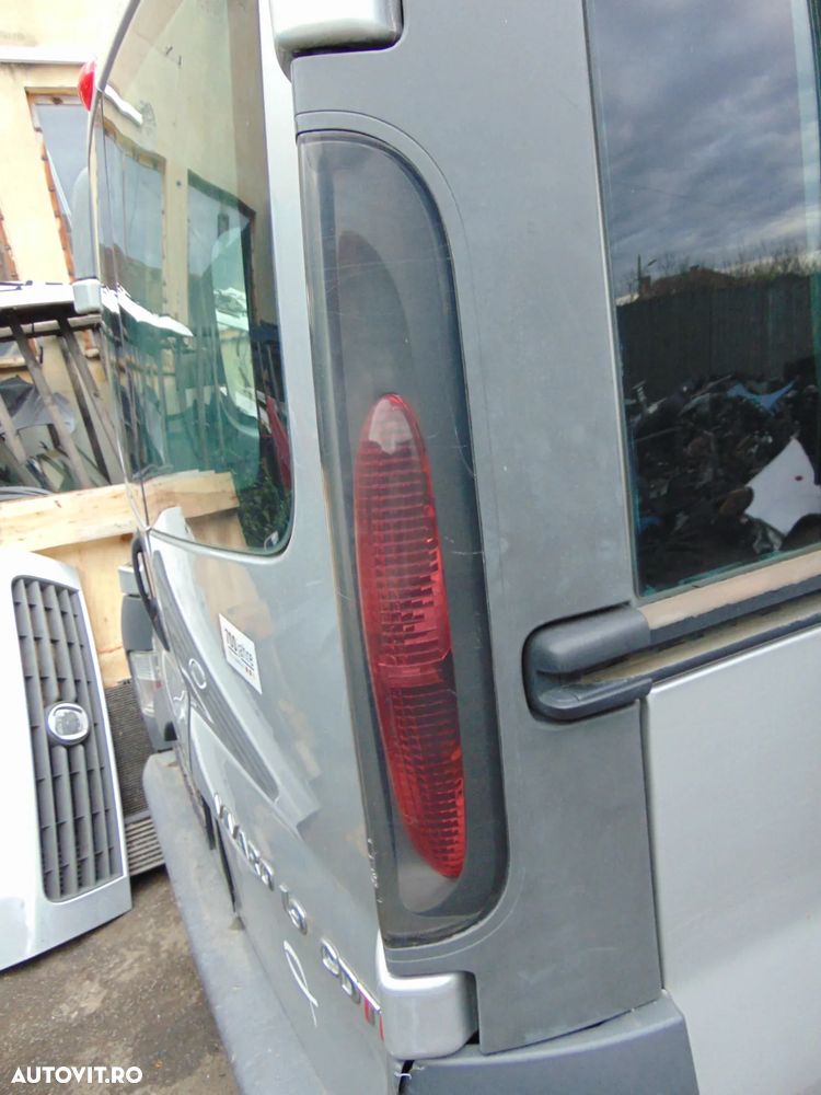 Stop dreapta Opel Vivaro Renault Trafic nissan primastar stop lampa tripla - 2