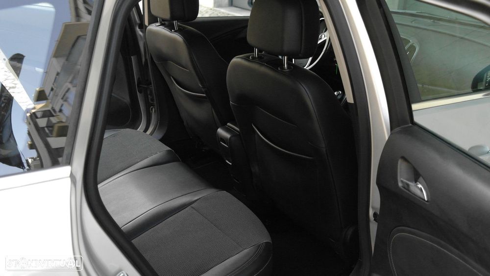 Opel Astra Sports Tourer 1.7 CDTi Cosmo - 15