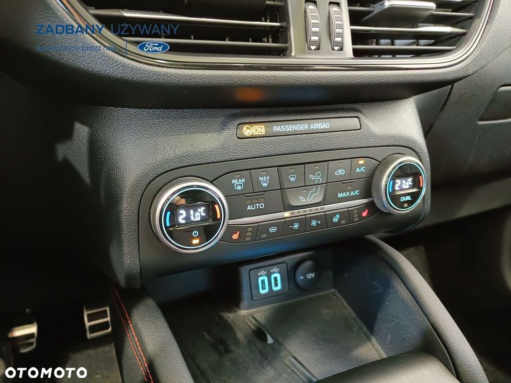 Ford Kuga 2.5 Duratec PHEV ST-LINE X - 26