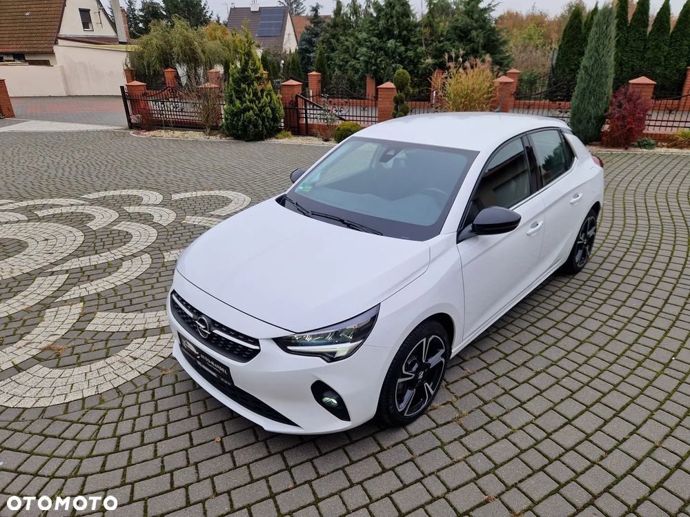 Opel Corsa 1.2 Direct Injection Turbo GS - 2