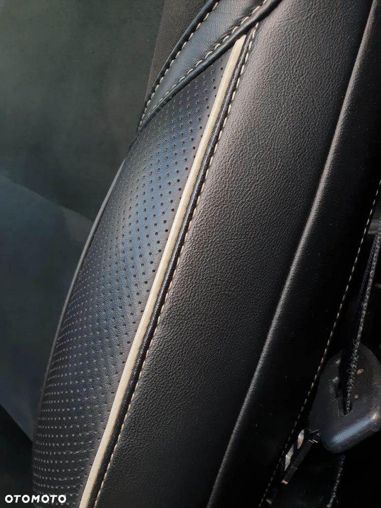 Volvo V40 D3 RDesign - 8