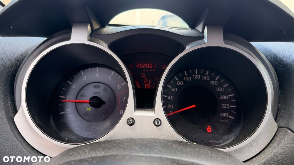 Nissan Juke - 8