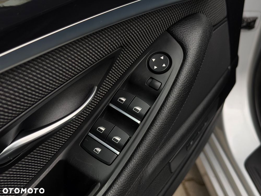 BMW Seria 5 - 26