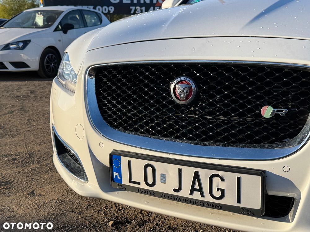 Jaguar XJ 3.0 T AWD Portfolio - 17