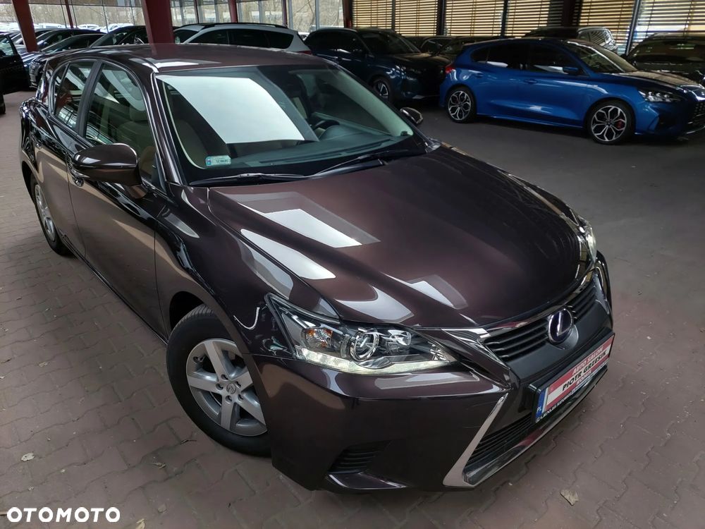 Lexus CT - 32