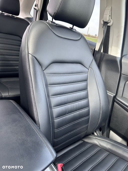 Ford Edge - 23