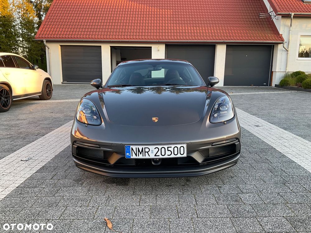 Porsche 718 Cayman - 5