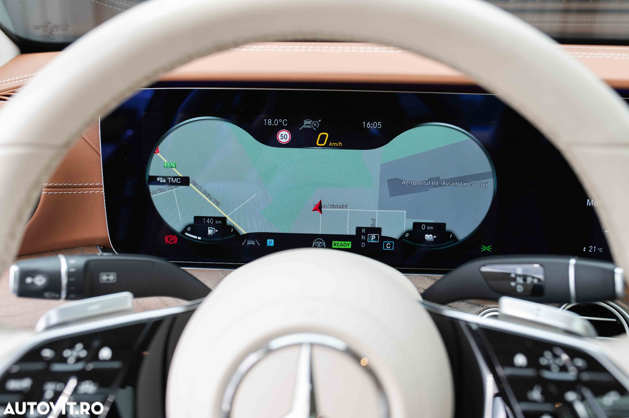 Mercedes-Benz E 300e 4Matic 9G-TRONIC Edition AVANTGARDE - 18