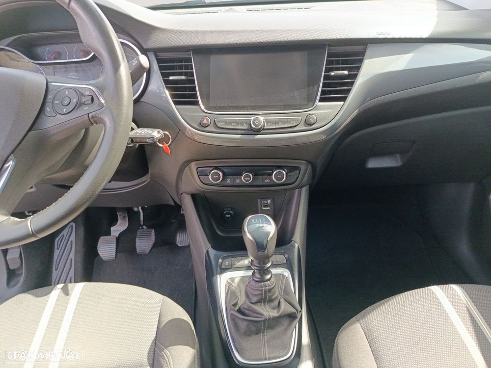 Opel Crossland 1.2 T Elegance - 11