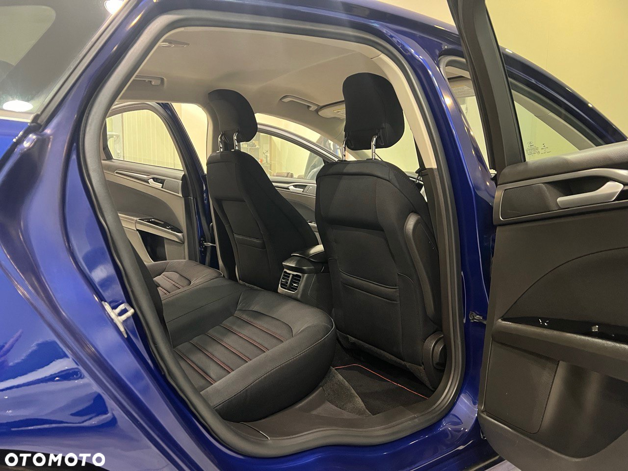 Ford Fusion - 28
