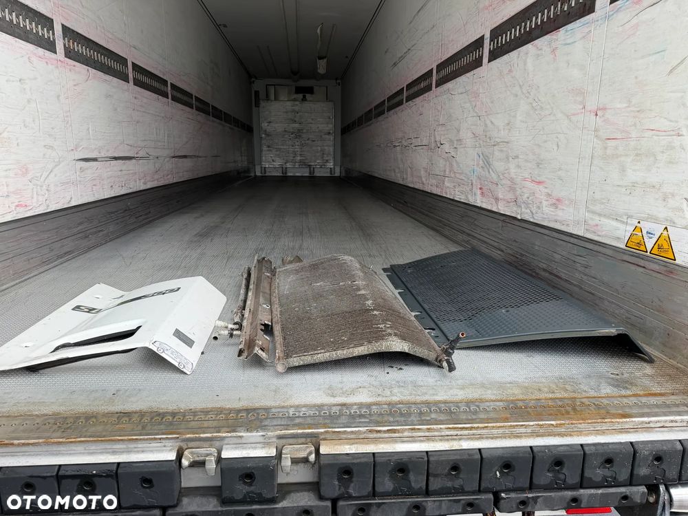 Schmitz Cargobull Chłodnia Thermo King SLXe 300 Uszkodzony Agregat - 11