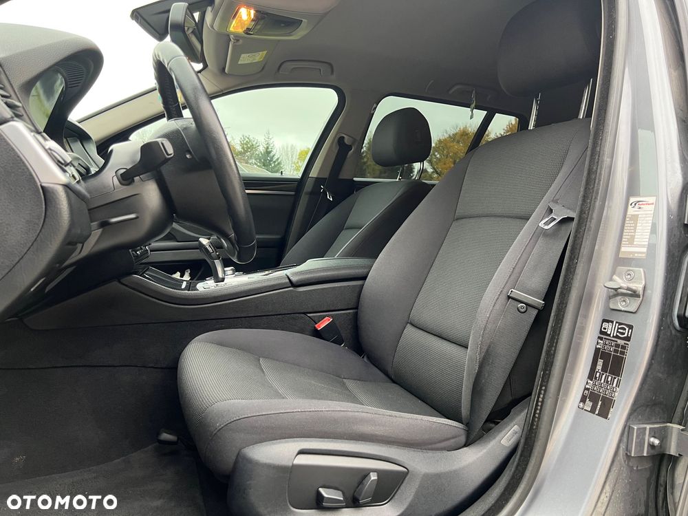 BMW Seria 5 - 33