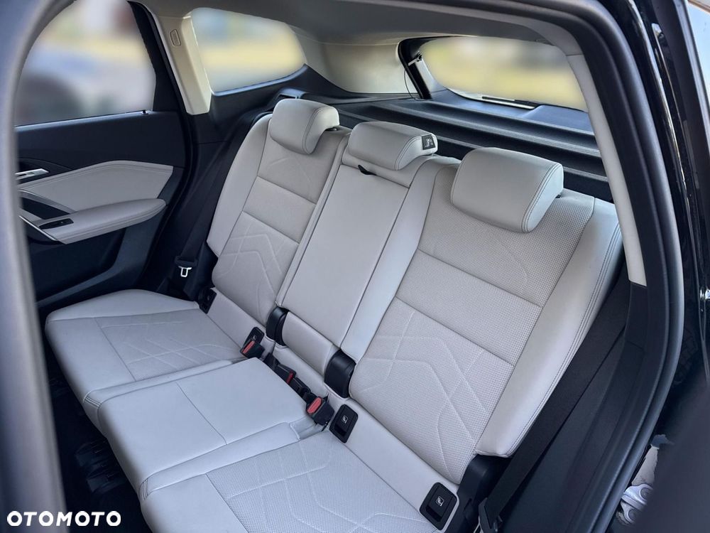 BMW X1 - 17