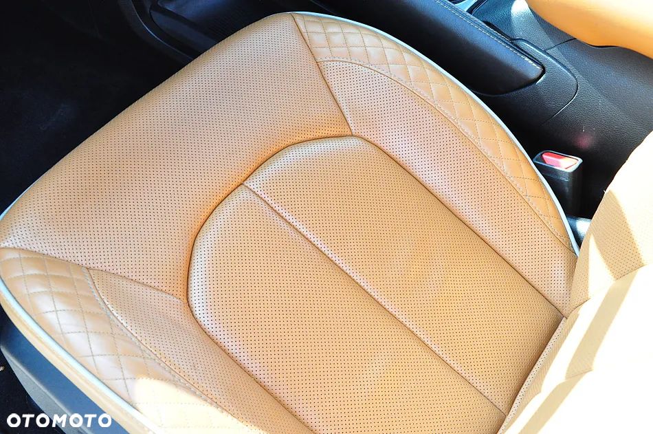 Chrysler Pacifica - 29