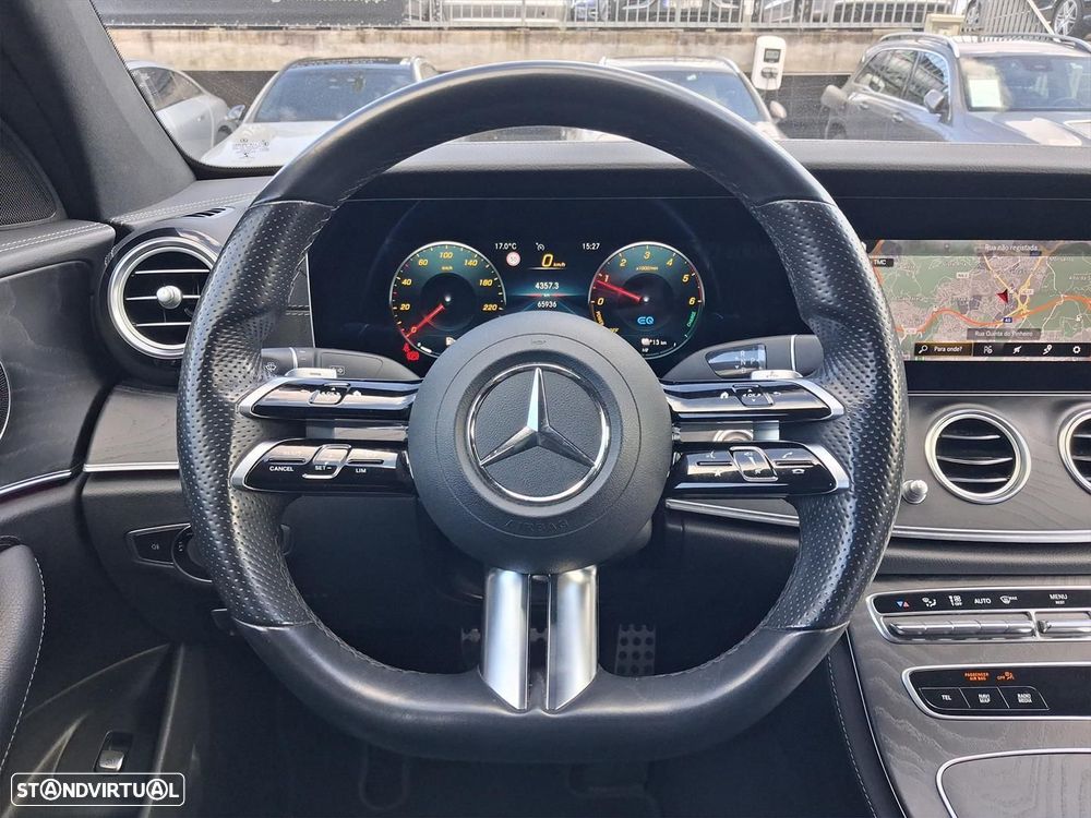 Mercedes-Benz E 300 de AMG Line - 22