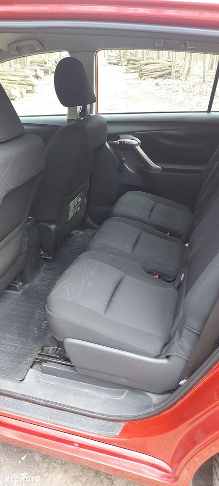 Toyota Verso 1.6 Luna - 24