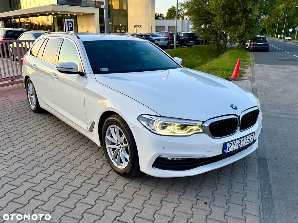 BMW Seria 5 520d M Sport Edition - 1