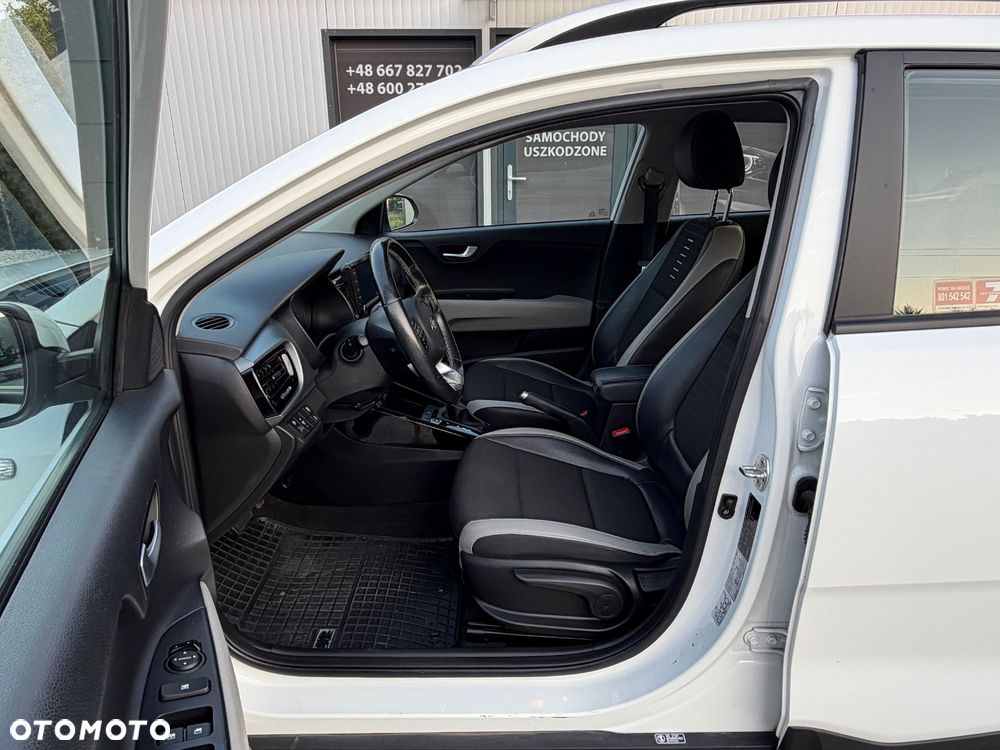 Kia Stonic 1.4 L - 11