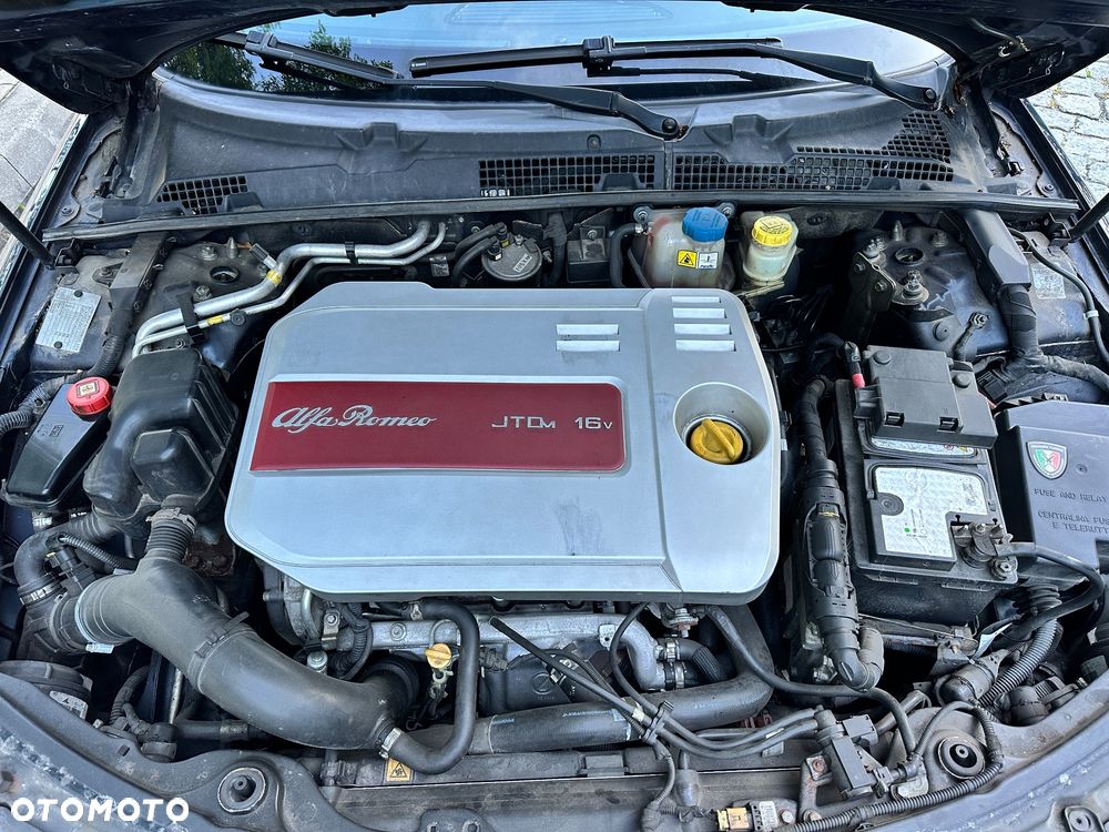 Alfa Romeo 159 1.9 JTDM 16V DPF Q-Tronic - 10