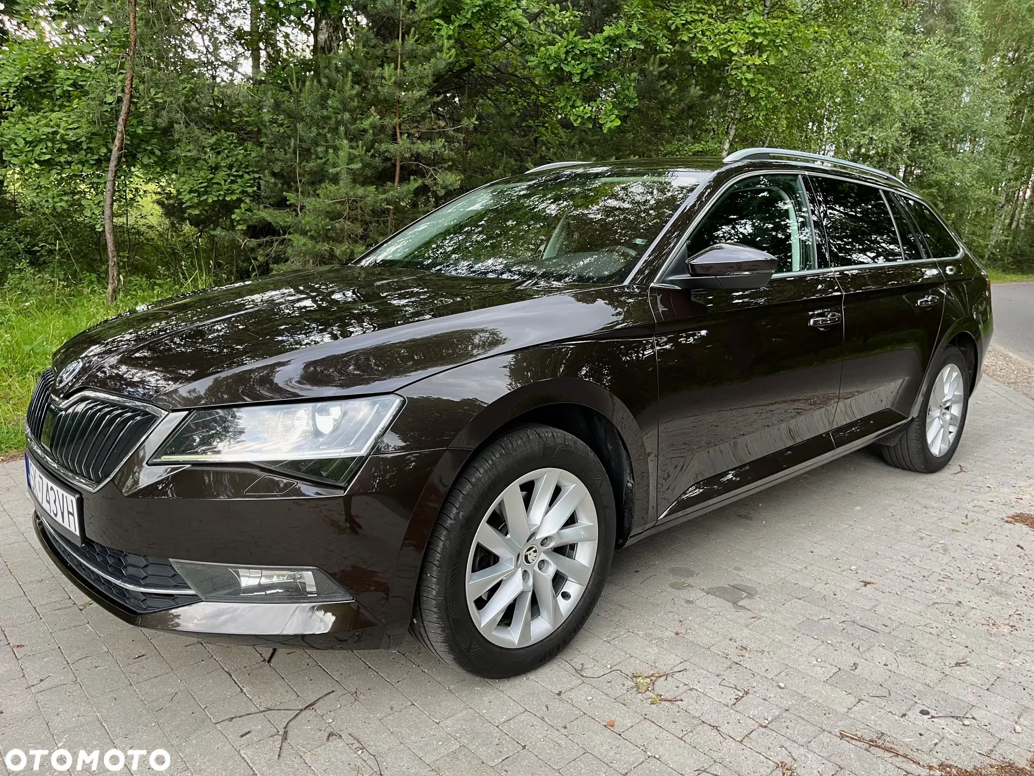Skoda Superb 2.0 TDI Style - 1