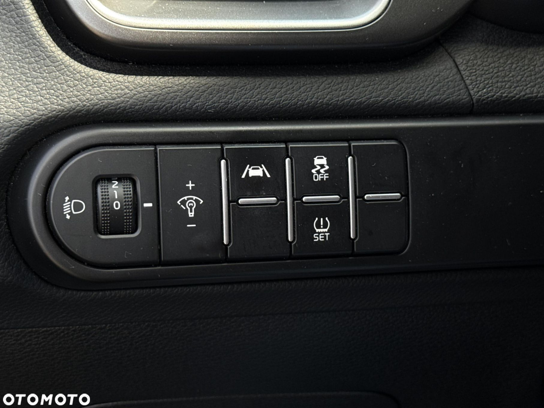 Kia Ceed 1.5 T-GDI M - 18