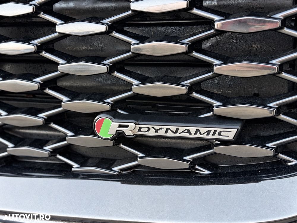 Jaguar E-Pace D200 AWD R-Dynamic SE - 29