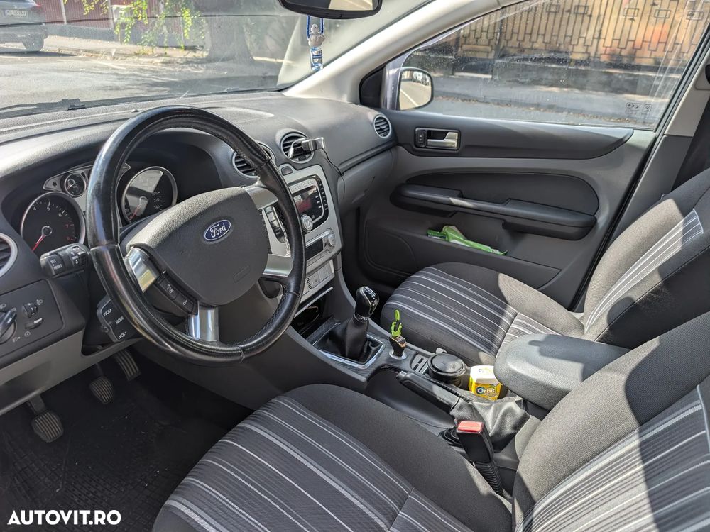 Ford Focus - 6