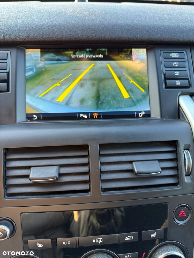 Land Rover Discovery Sport - 13