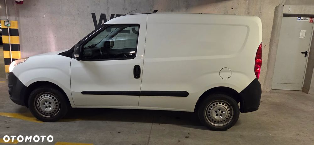 Opel Combo - 12