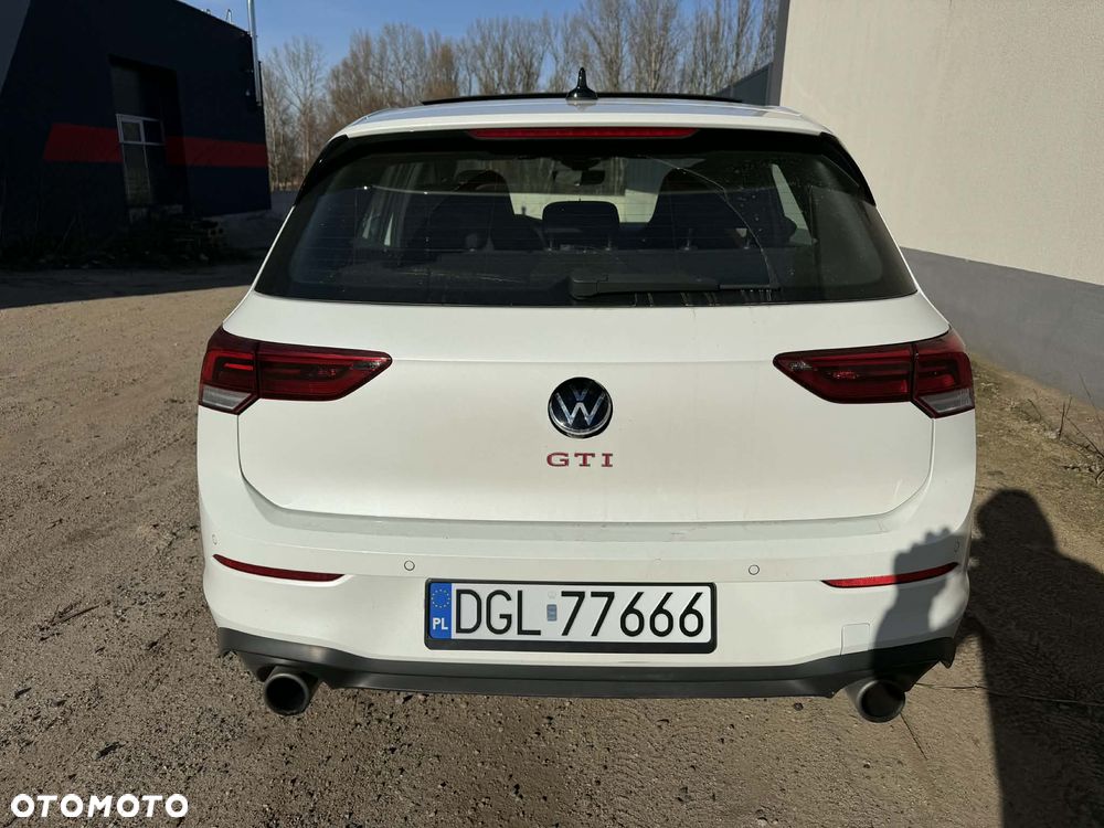 Volkswagen Golf 2.0 TSI OPF GTI - 2