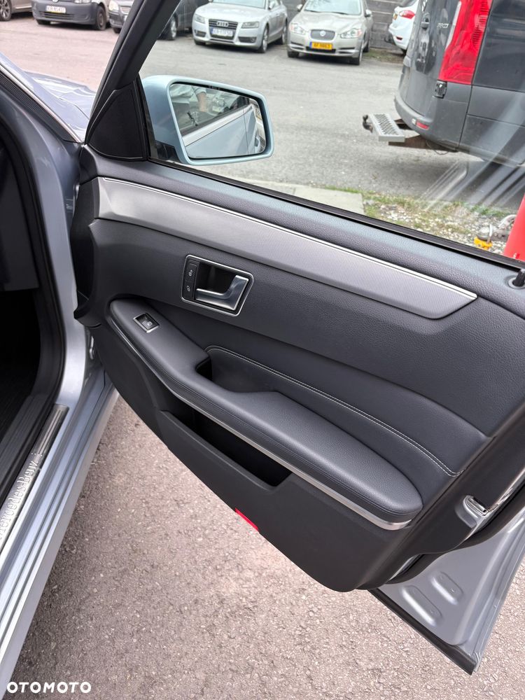 Mercedes-Benz Klasa E 220 BlueTEC 7G-TRONIC Avantgarde - 14