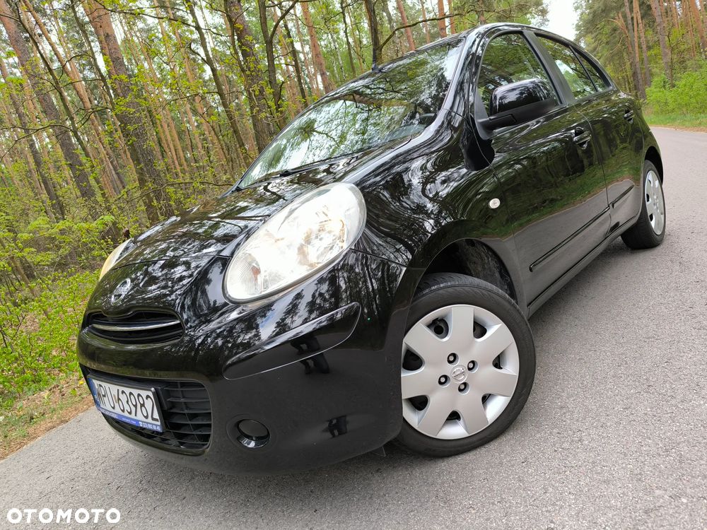 Nissan Micra 1.2 Bild der Frau - 1