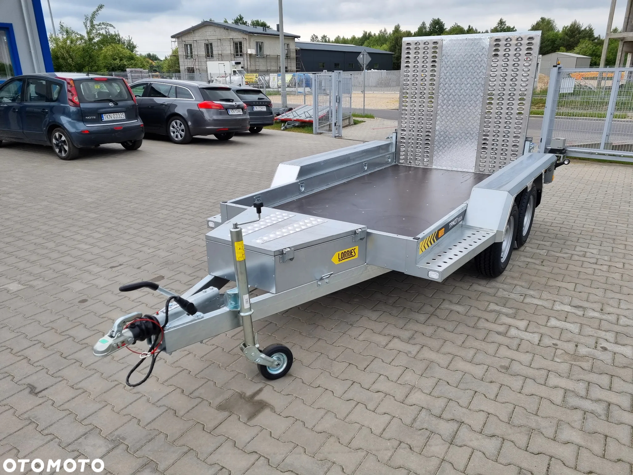 Lorries Przyczepa TPM 27, 303x160 cm 2,7T koparka, bobcat - 7