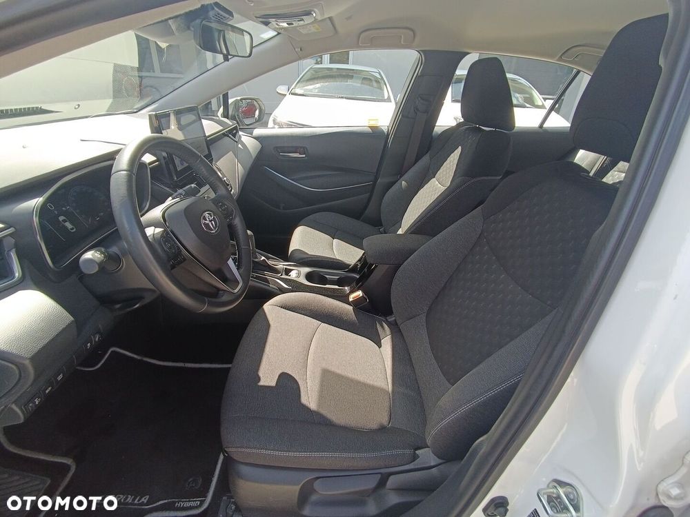 Toyota Corolla 1.8 Hybrid Comfort - 9