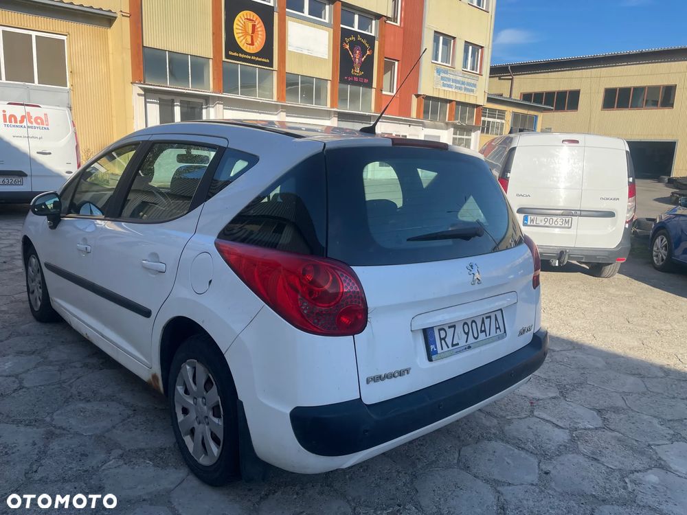 Peugeot 207 1.6 HDi - 5
