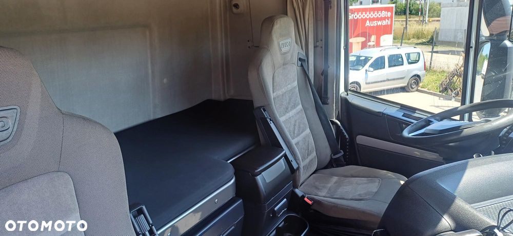 Iveco AS440S - 8