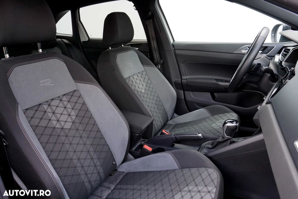 Volkswagen Taigo 1.5 TSI OPF DSG R-Line - 24