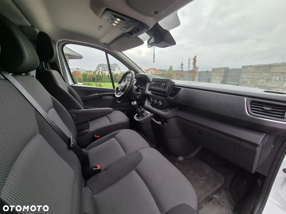 Renault Trafic - 8