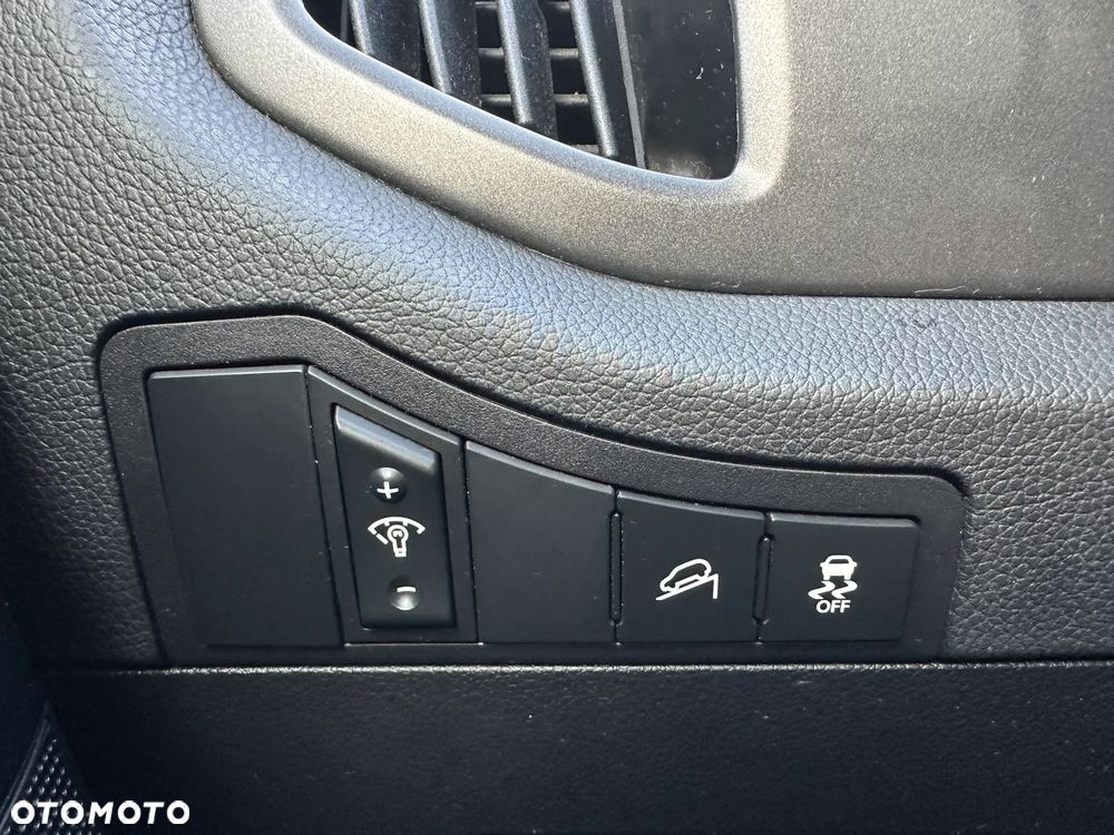 Kia Sportage 2.0 M 2WD - 12