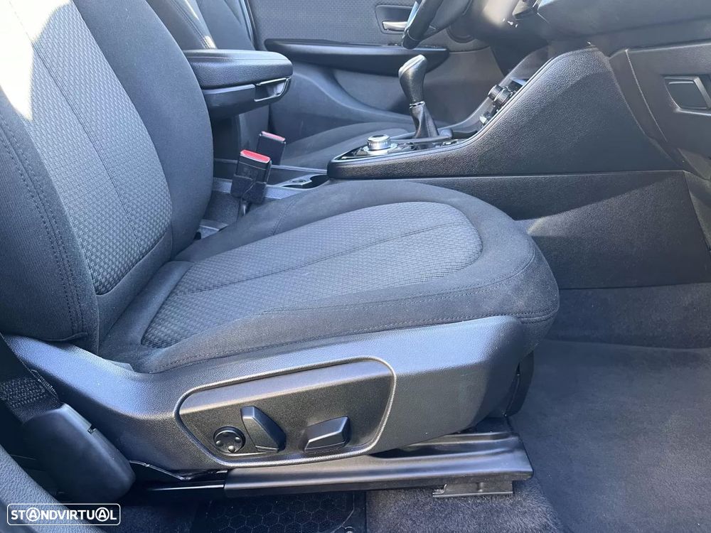 BMW 216 Gran Tourer d Line Sport - 47