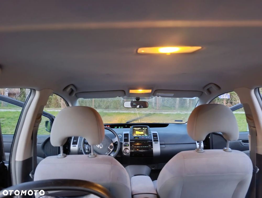 Toyota Prius 1.5 VVT-i Sol (nav) - 3