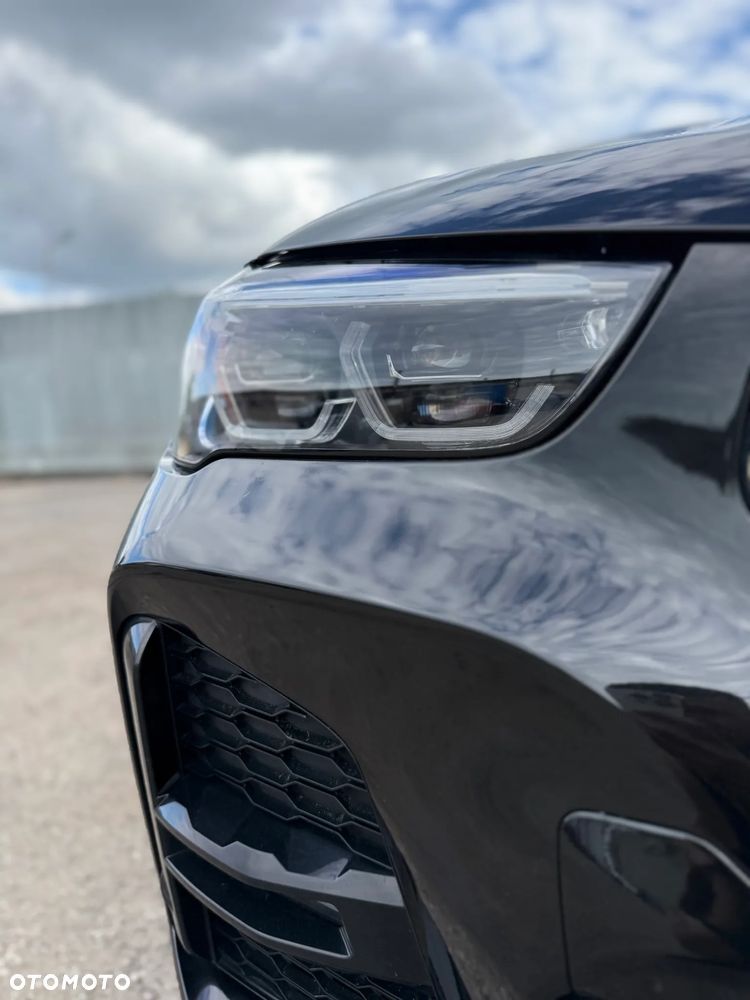 BMW X1 xDrive25i xLine sport - 16
