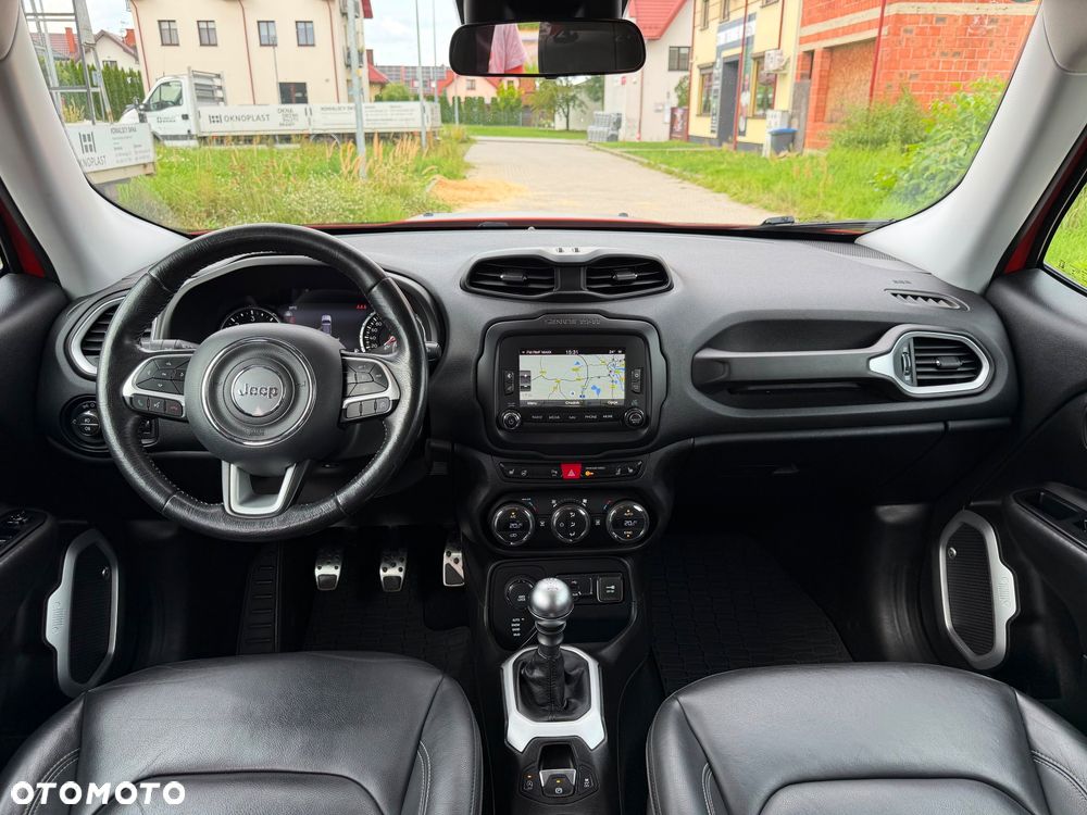 Jeep Renegade - 17