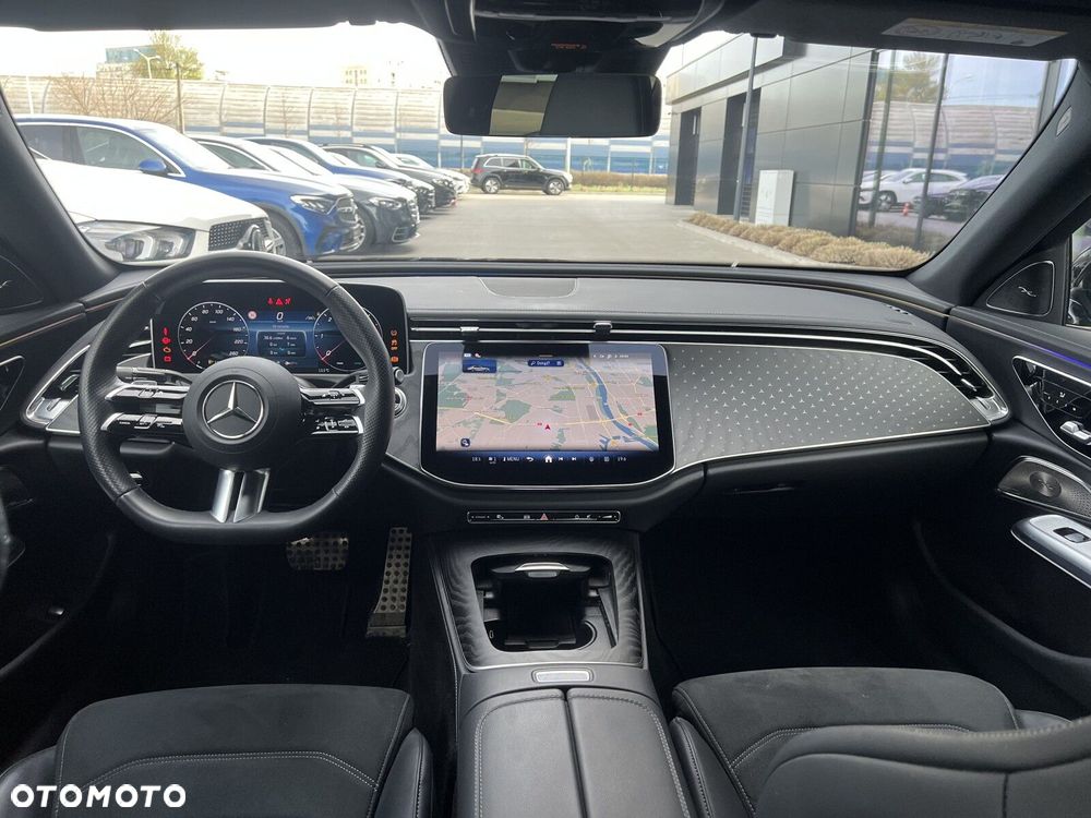 Mercedes-Benz Klasa E - 12