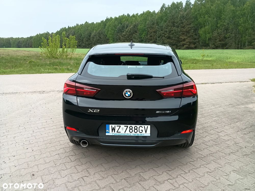 BMW X2 sDrive18i M Mesh - 18