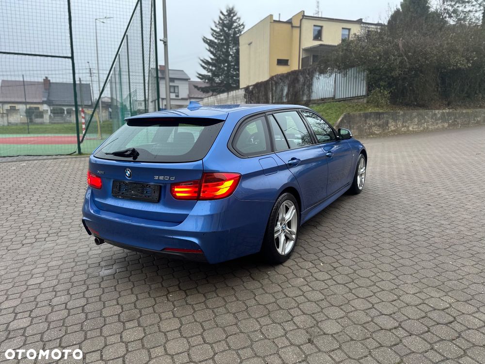 BMW Seria 3 320d Sport-Aut Blue Performance Sport Line - 9