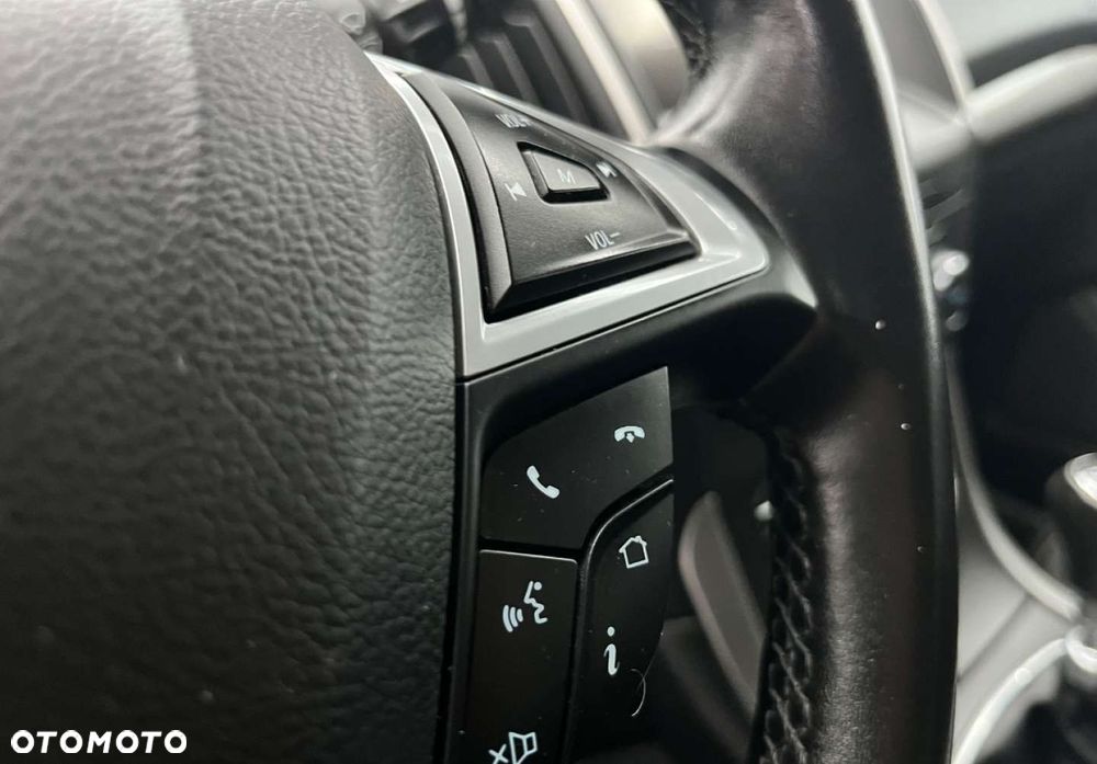 Ford S-Max - 24