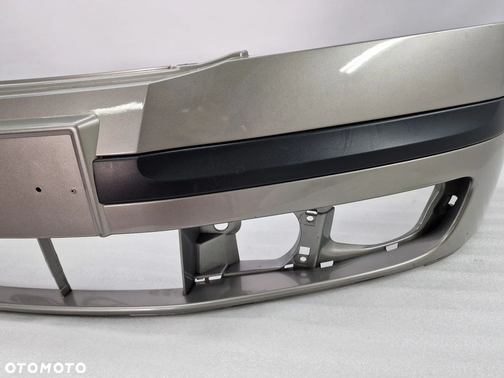 SKODA OCTAVIA II 04- 1Z0 ZDERZAK PRZEDNI PRZÓD , ŁADNY , SREBRNO-ZŁOTY , NR 1Z0807221 , NR AUKCJI NZ865 - 8