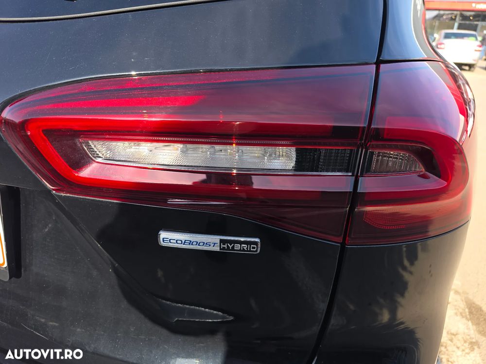 Ford Focus 1.0 EcoBoost Hybrid ST-LINE X - 11